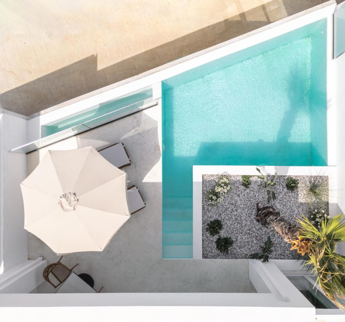 Golden Vista, Beachfront Suites by Explore Andros