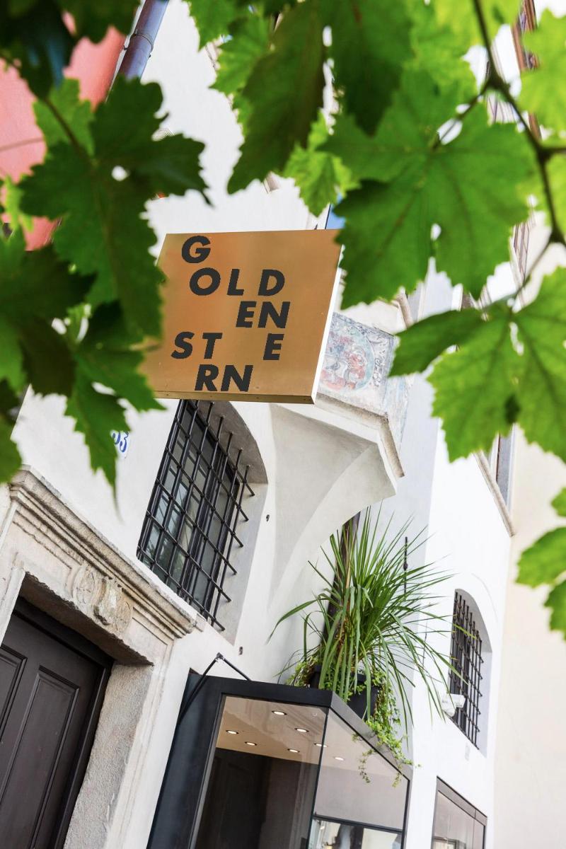 Goldenstern Townhouse