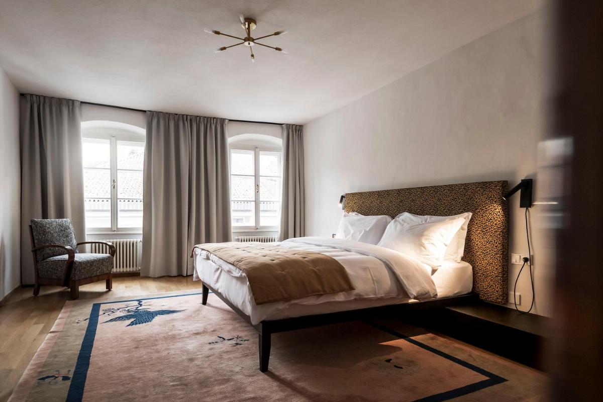 Goldenstern Townhouse