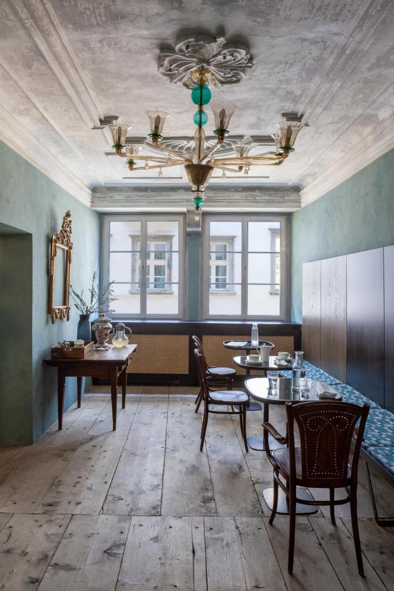 Goldenstern Townhouse