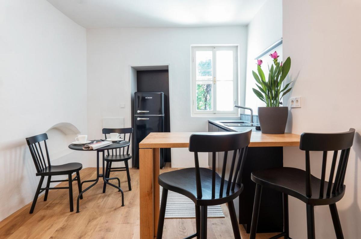 Goldenstern Townhouse
