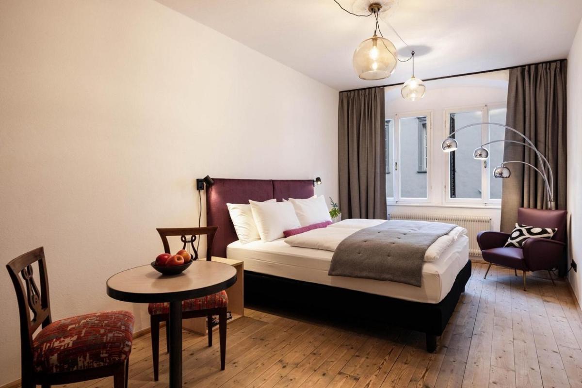 Goldenstern Townhouse