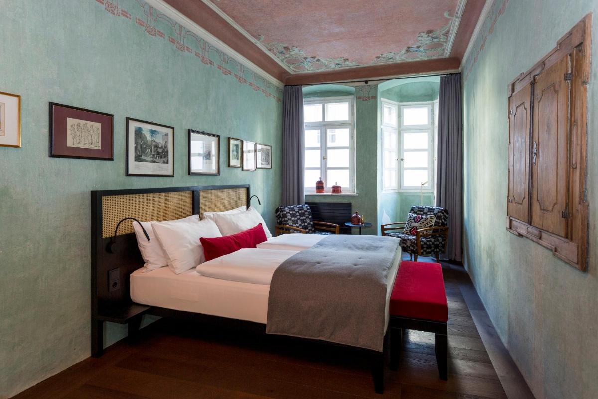 Goldenstern Townhouse