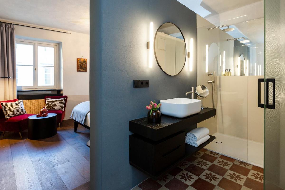 Goldenstern Townhouse