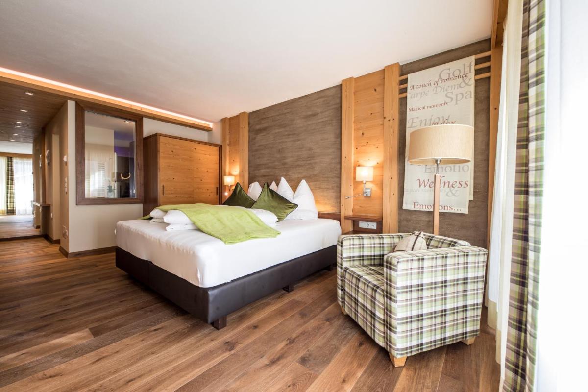 Andreus Resorts