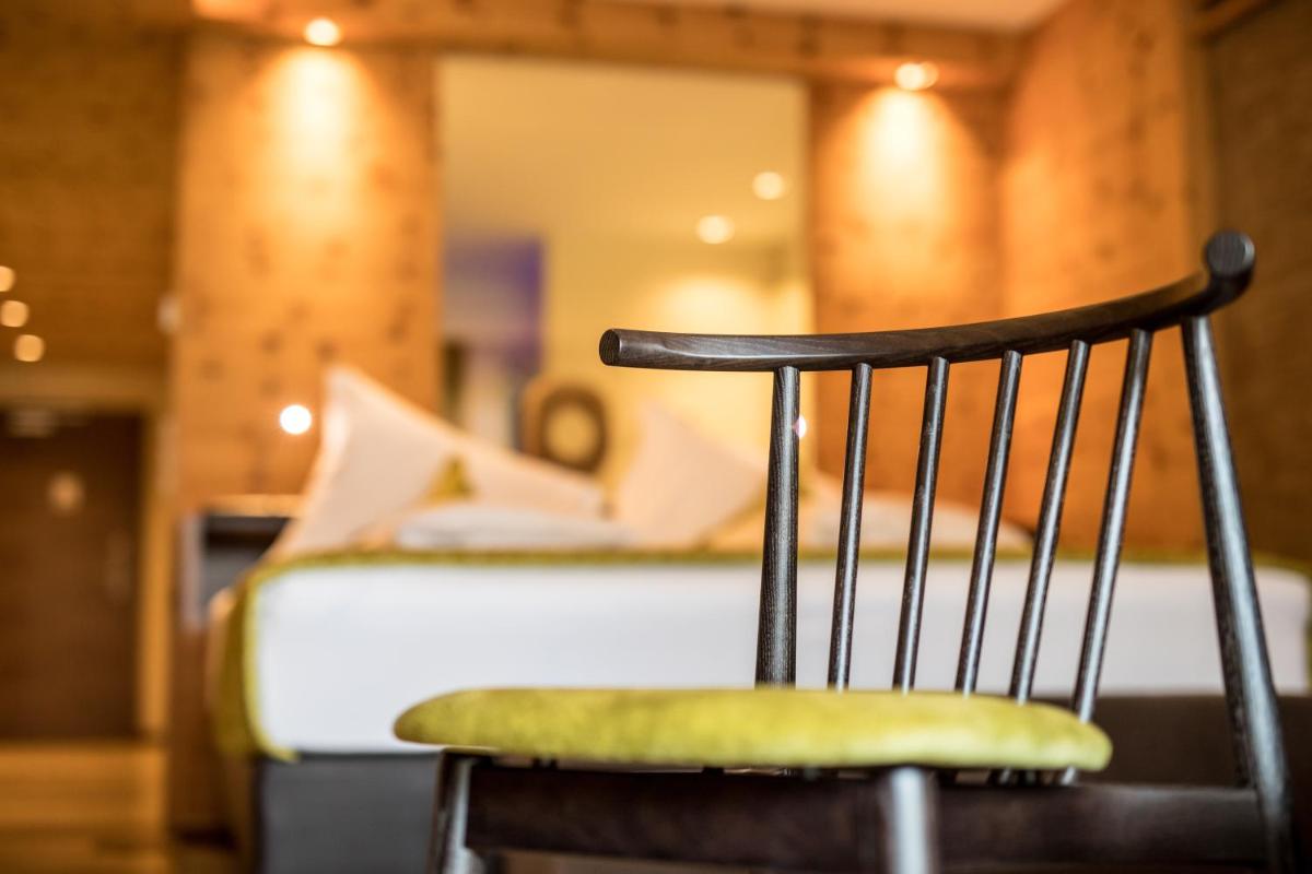 Andreus Resorts