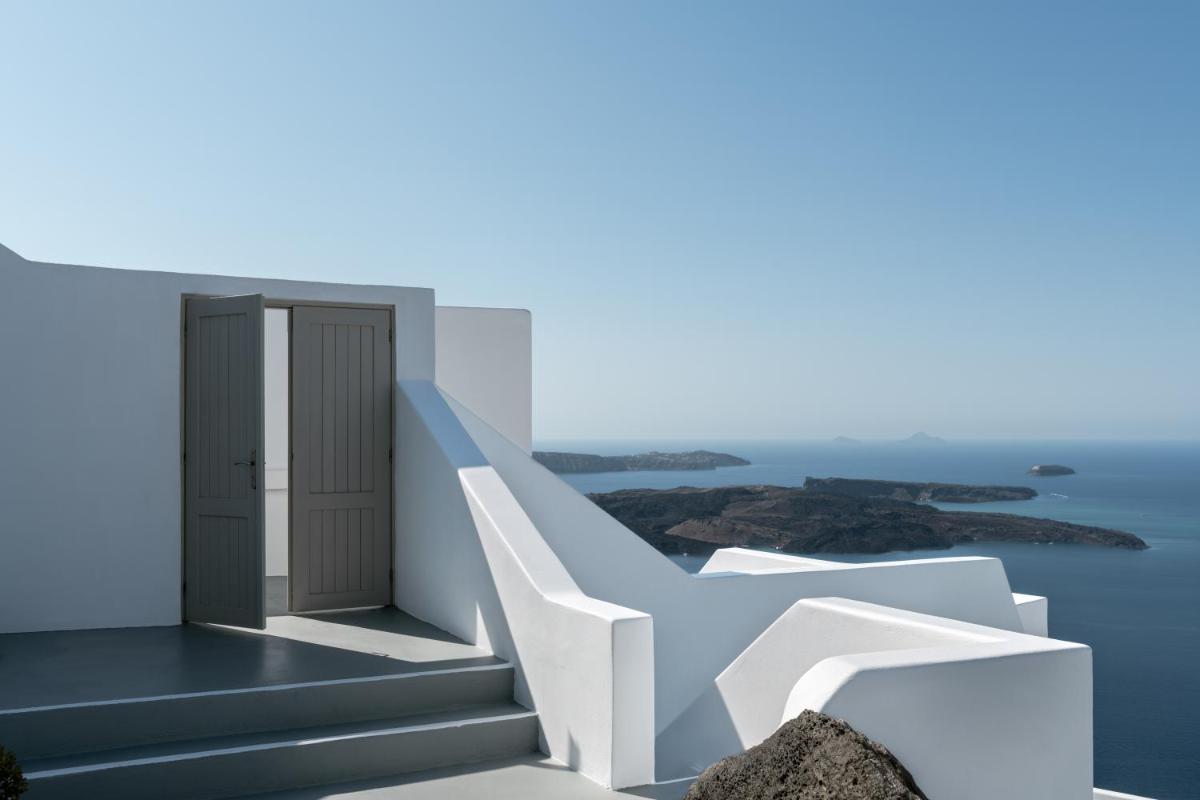 Grace Hotel, Auberge Collection