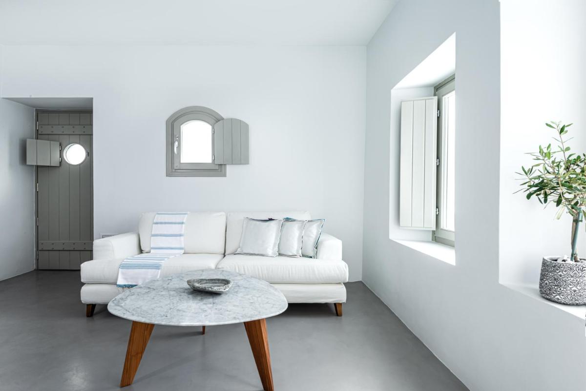 Grace Hotel, Auberge Collection