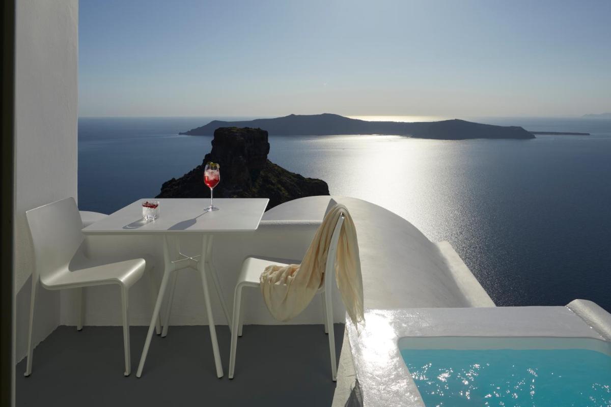 Grace Hotel, Auberge Collection