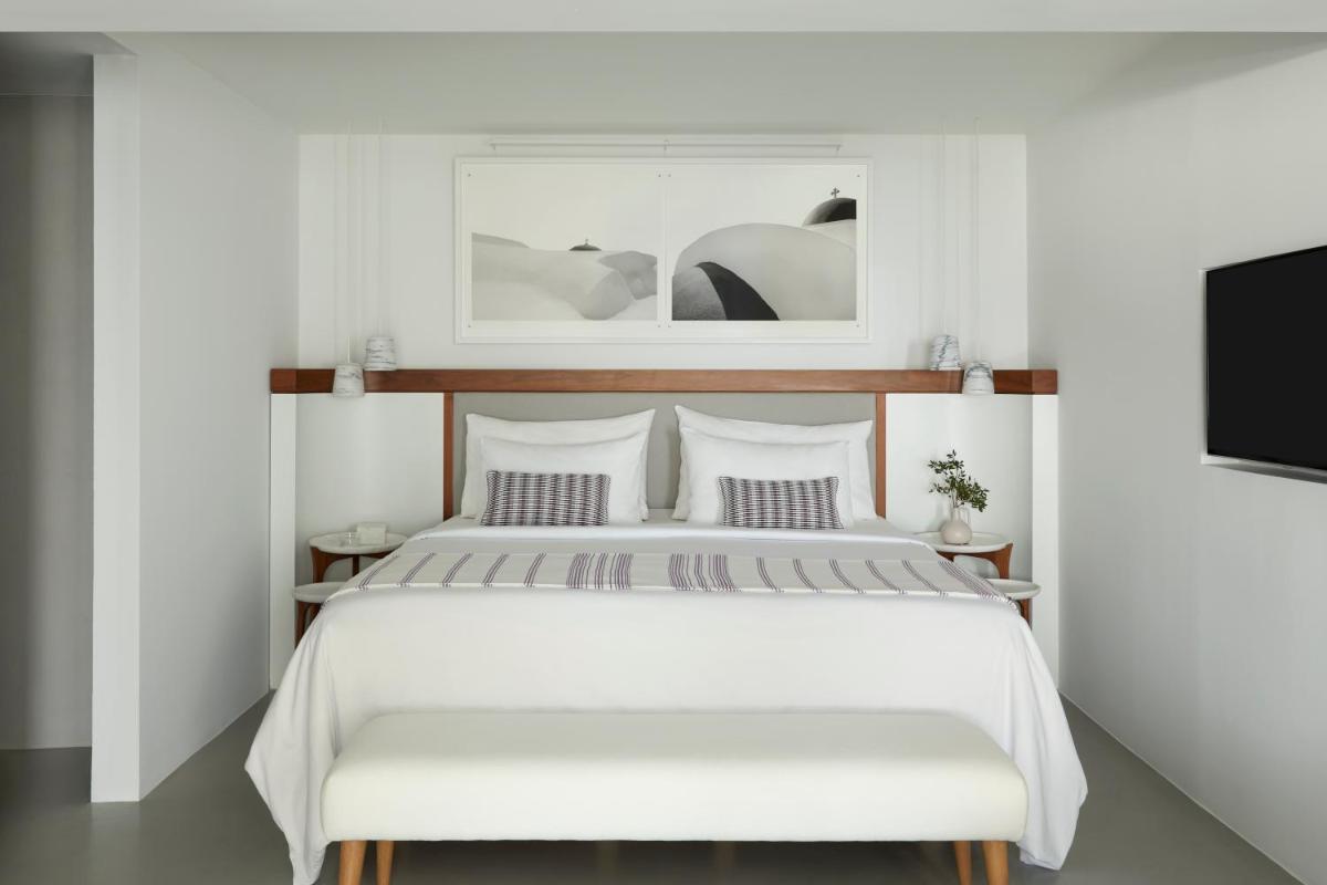 Grace Hotel, Auberge Collection