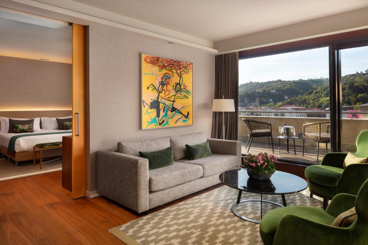 The Artist Grand Hotel of Art