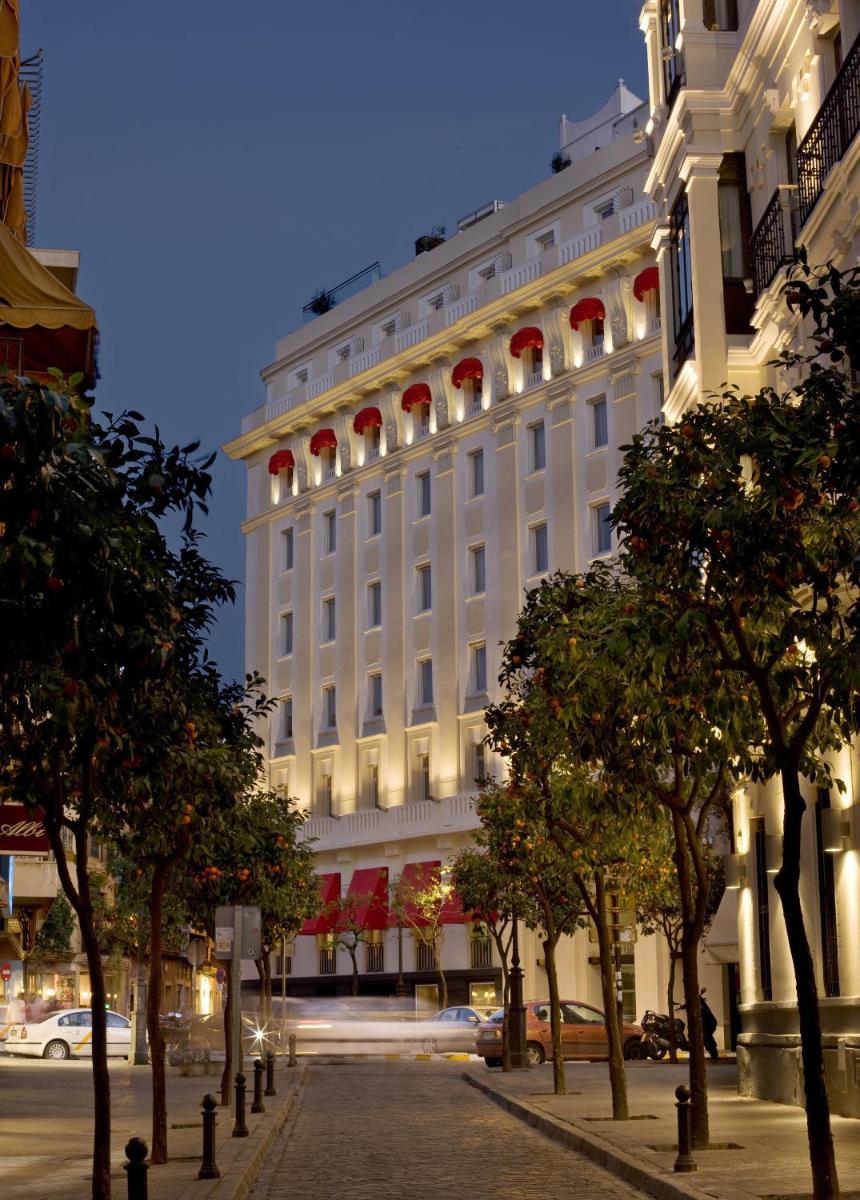 Hotel Colón Gran Meliá - The Leading Hotels of the World