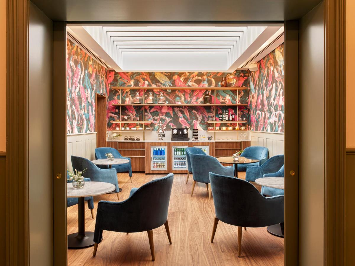 Hotel Colón Gran Meliá - The Leading Hotels of the World