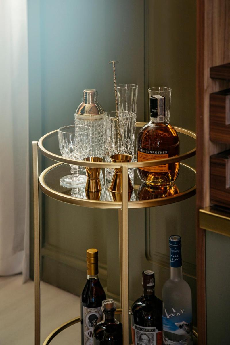 Hotel Colón Gran Meliá - The Leading Hotels of the World