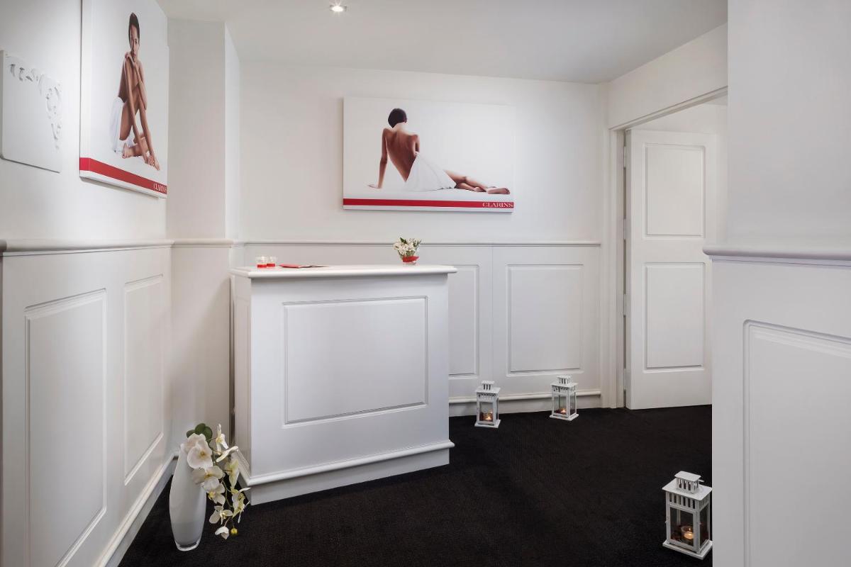 Hotel Colón Gran Meliá - The Leading Hotels of the World