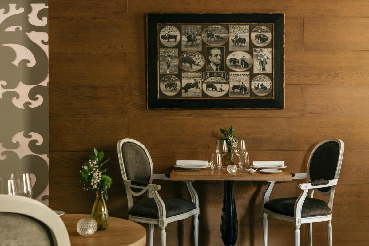 Hotel Colón Gran Meliá - The Leading Hotels of the World