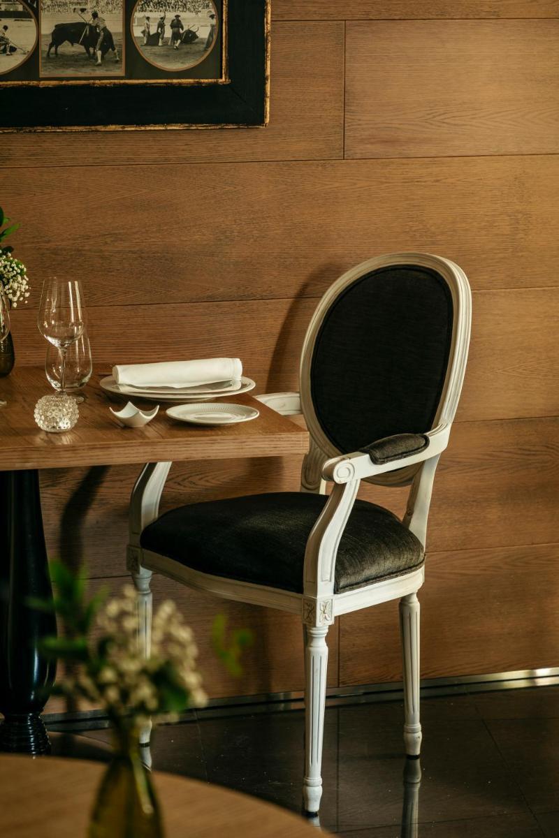 Hotel Colón Gran Meliá - The Leading Hotels of the World