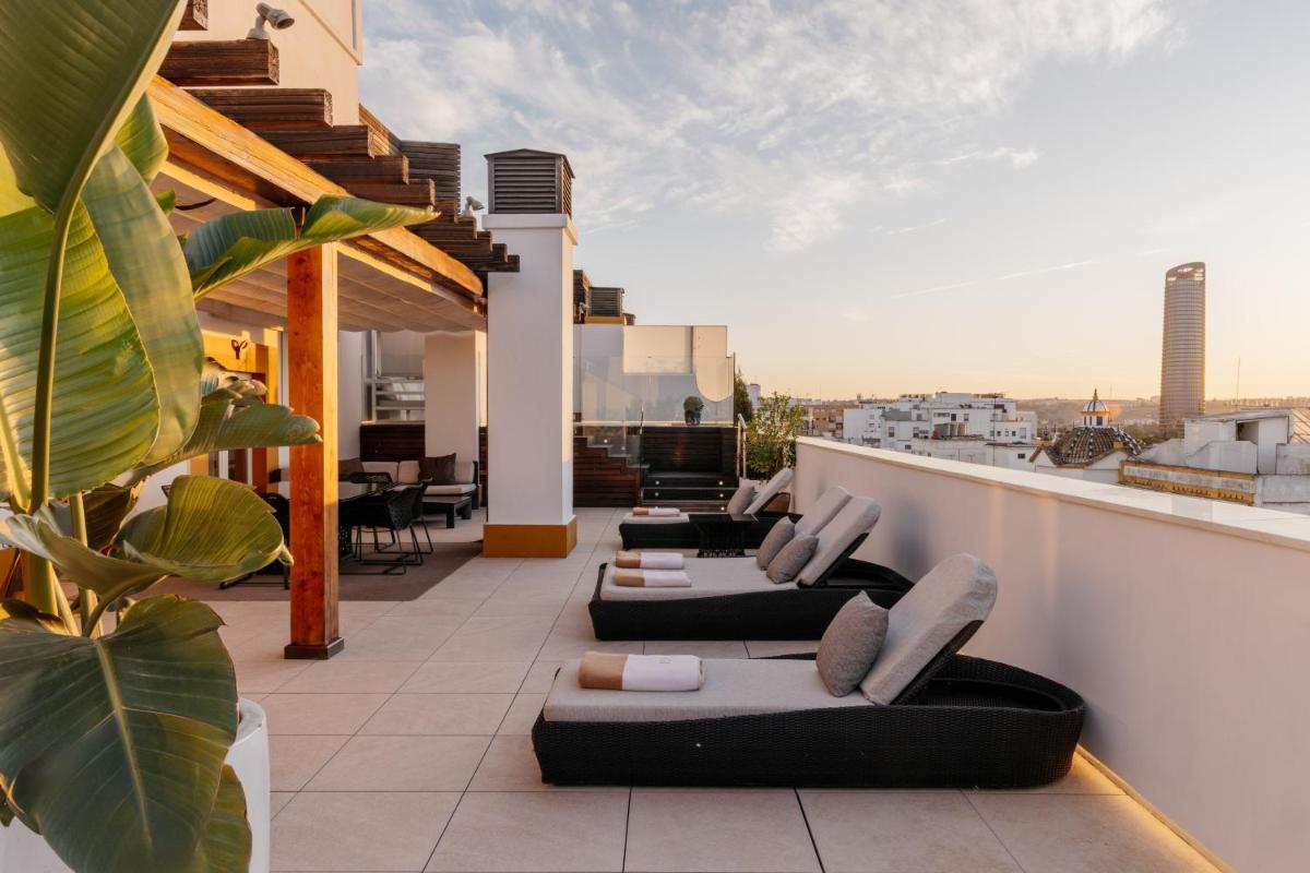 Hotel Colón Gran Meliá - The Leading Hotels of the World