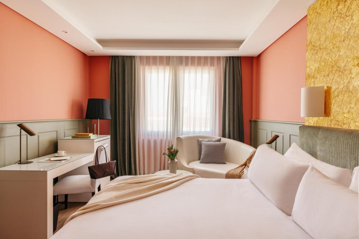 Hotel Colón Gran Meliá - The Leading Hotels of the World