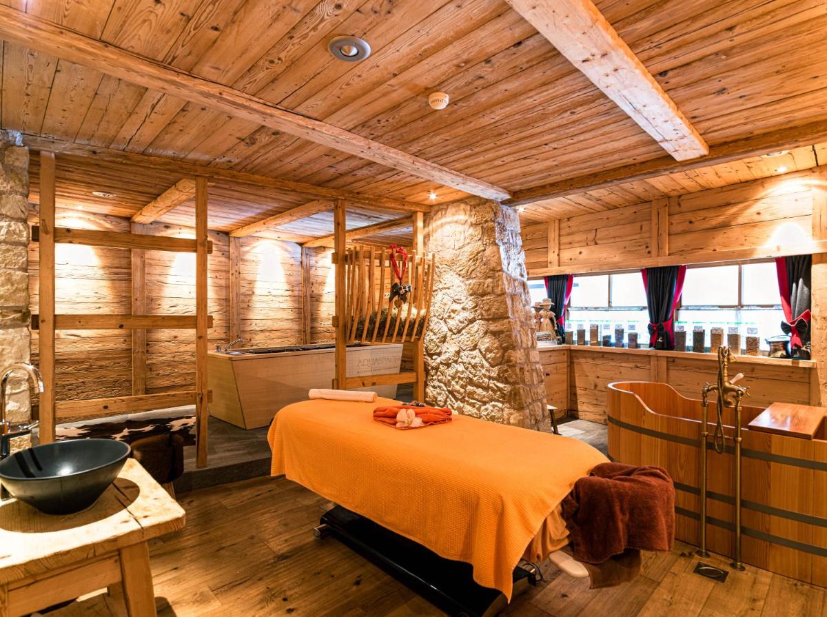 Granbaita Dolomites
