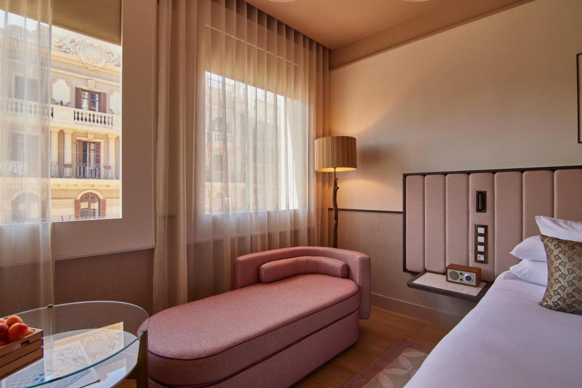 Grand Hotel Central, Small Luxury Hotels