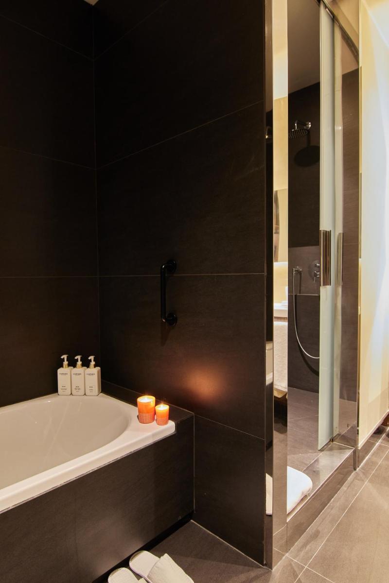 Grand Hotel Central, Small Luxury Hotels