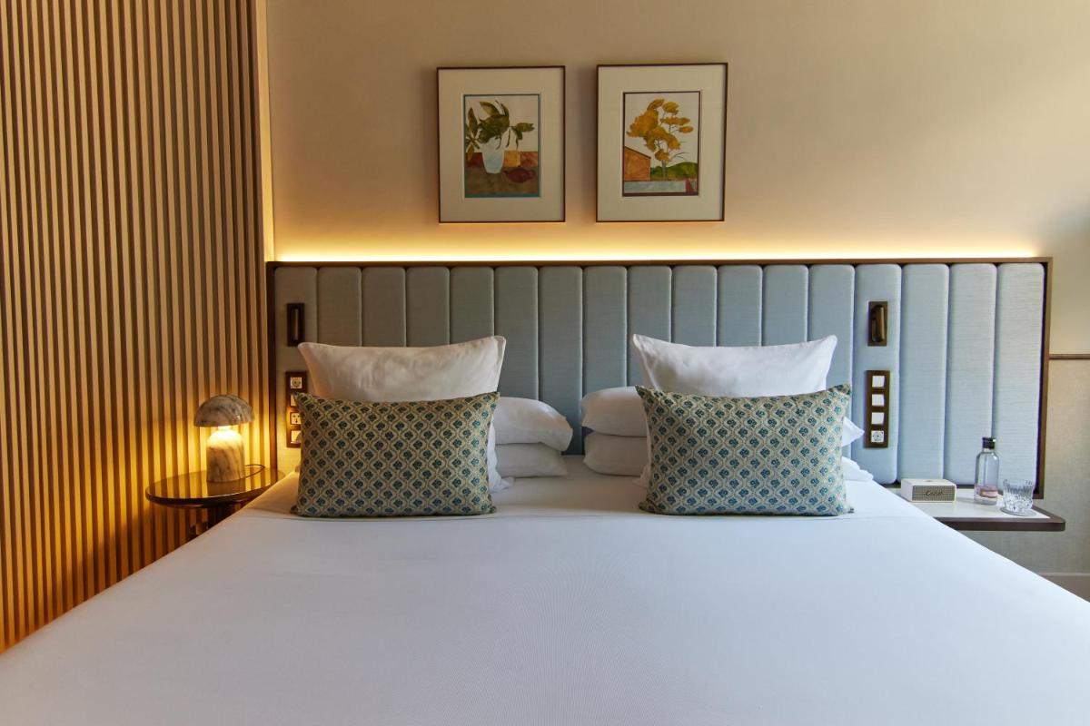 Grand Hotel Central, Small Luxury Hotels