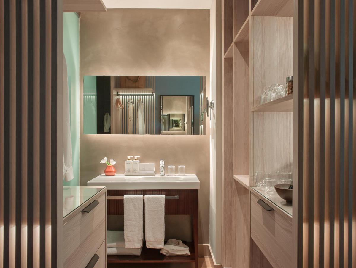 Grand Hotel Central, Small Luxury Hotels