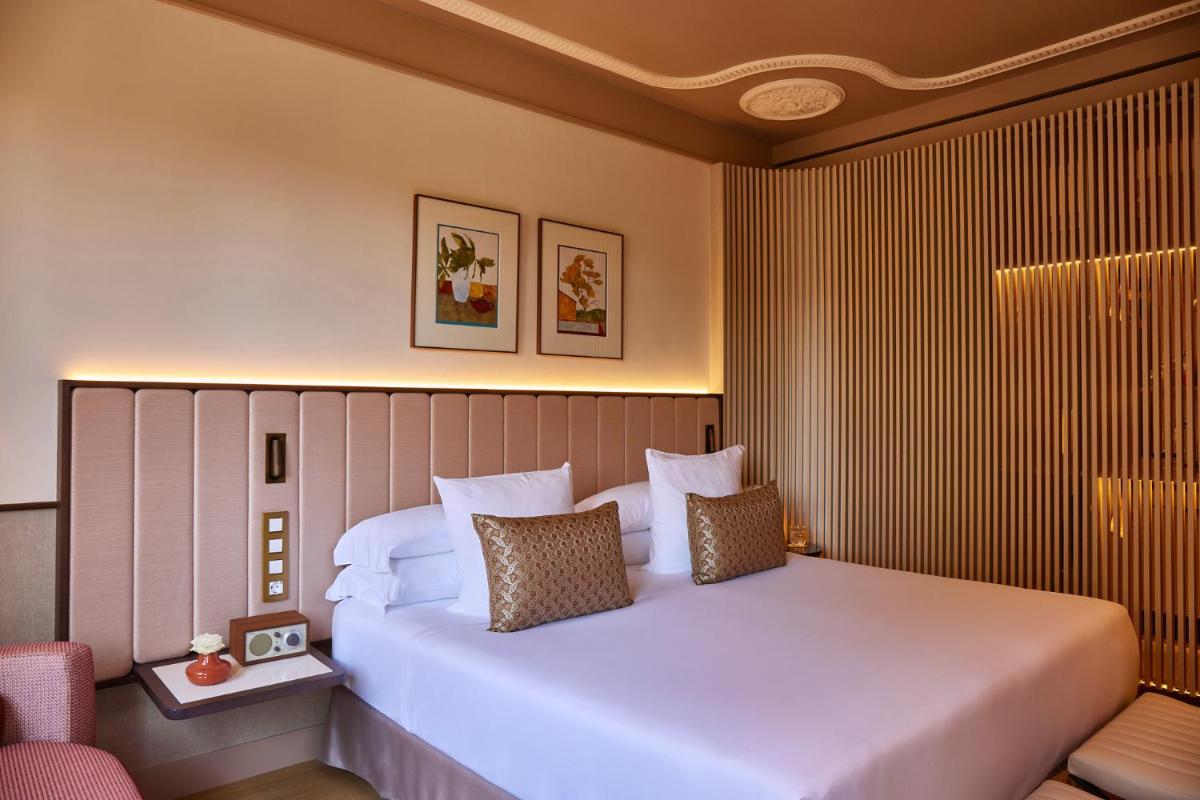 Grand Hotel Central, Small Luxury Hotels