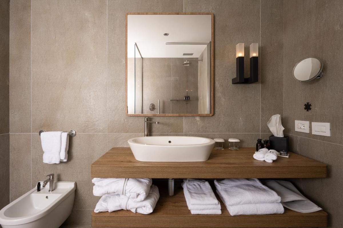 Grand Hotel Courmayeur Mont Blanc, by R Collection Hotels