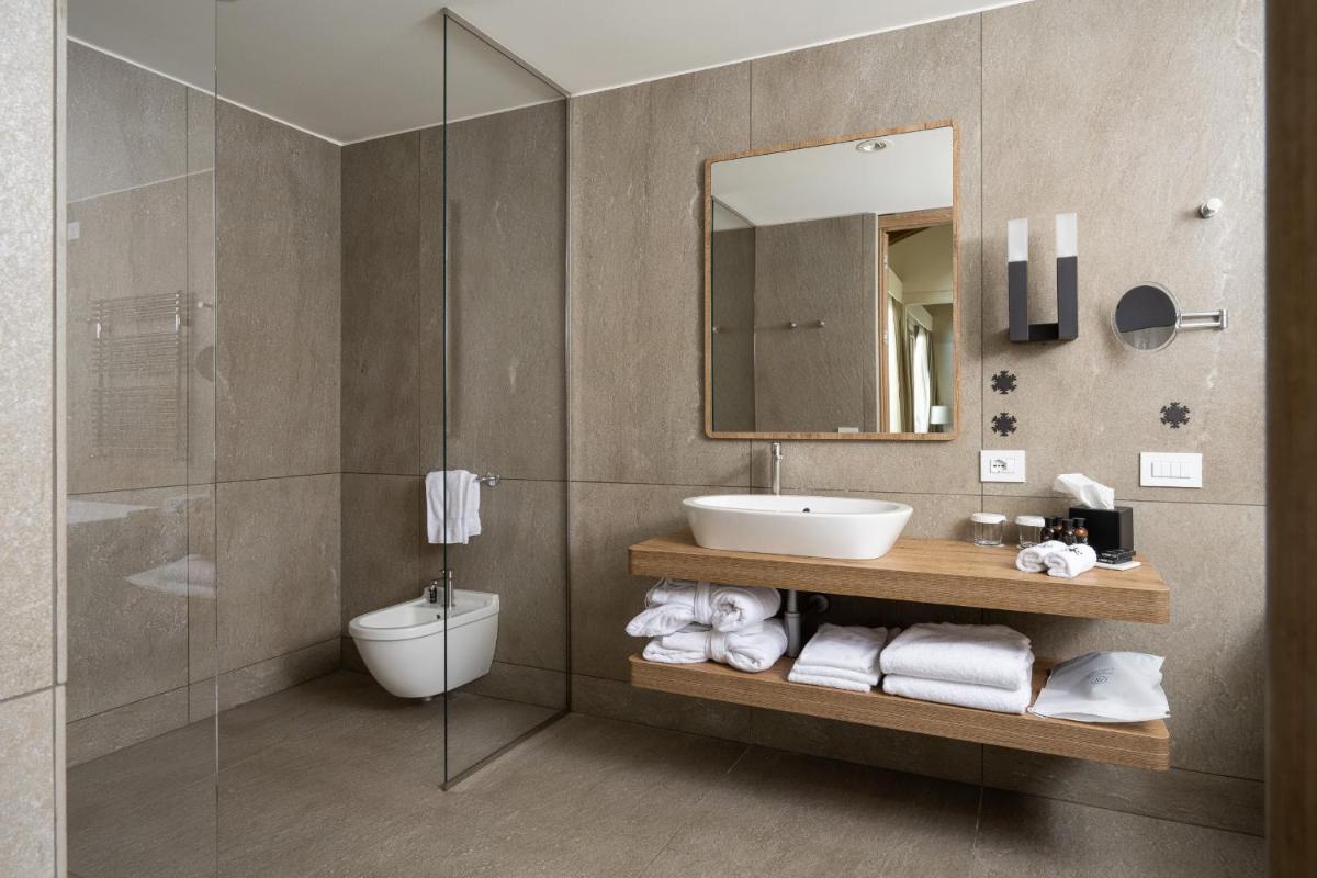 Grand Hotel Courmayeur Mont Blanc, by R Collection Hotels