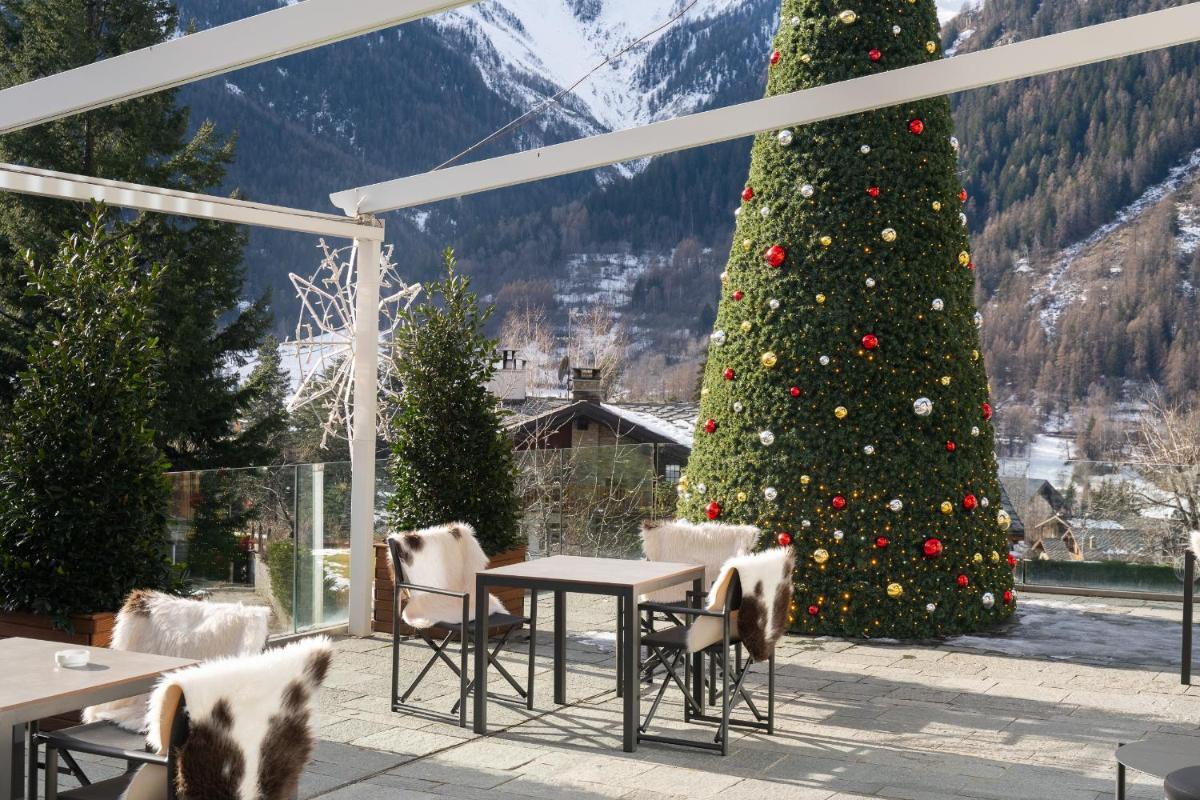 Grand Hotel Courmayeur Mont Blanc, by R Collection Hotels