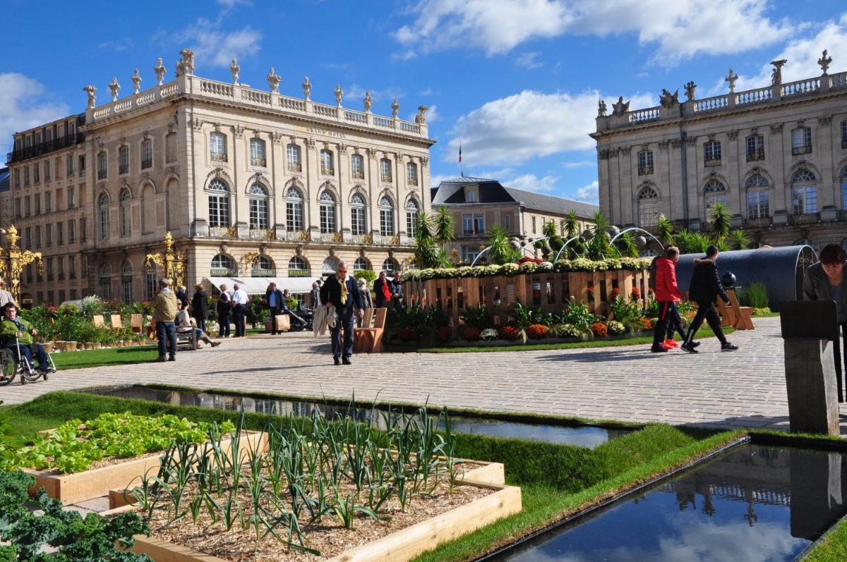 Grand Hotel De La Reine - Place Stanislas
