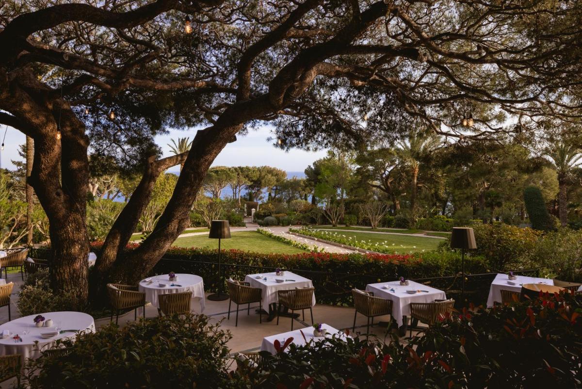 Grand-Hôtel du Cap-Ferrat, A Four Seasons Hotel
