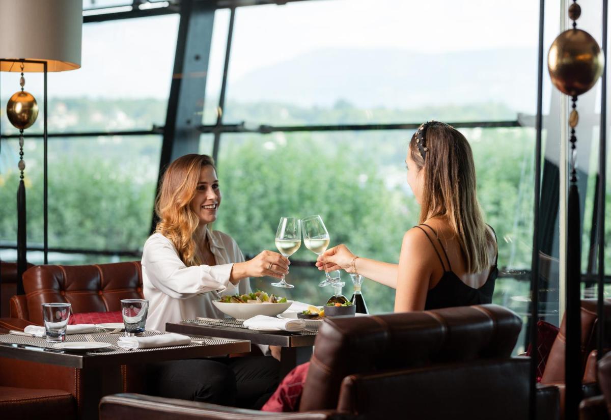 Fairmont Grand Hotel Geneva