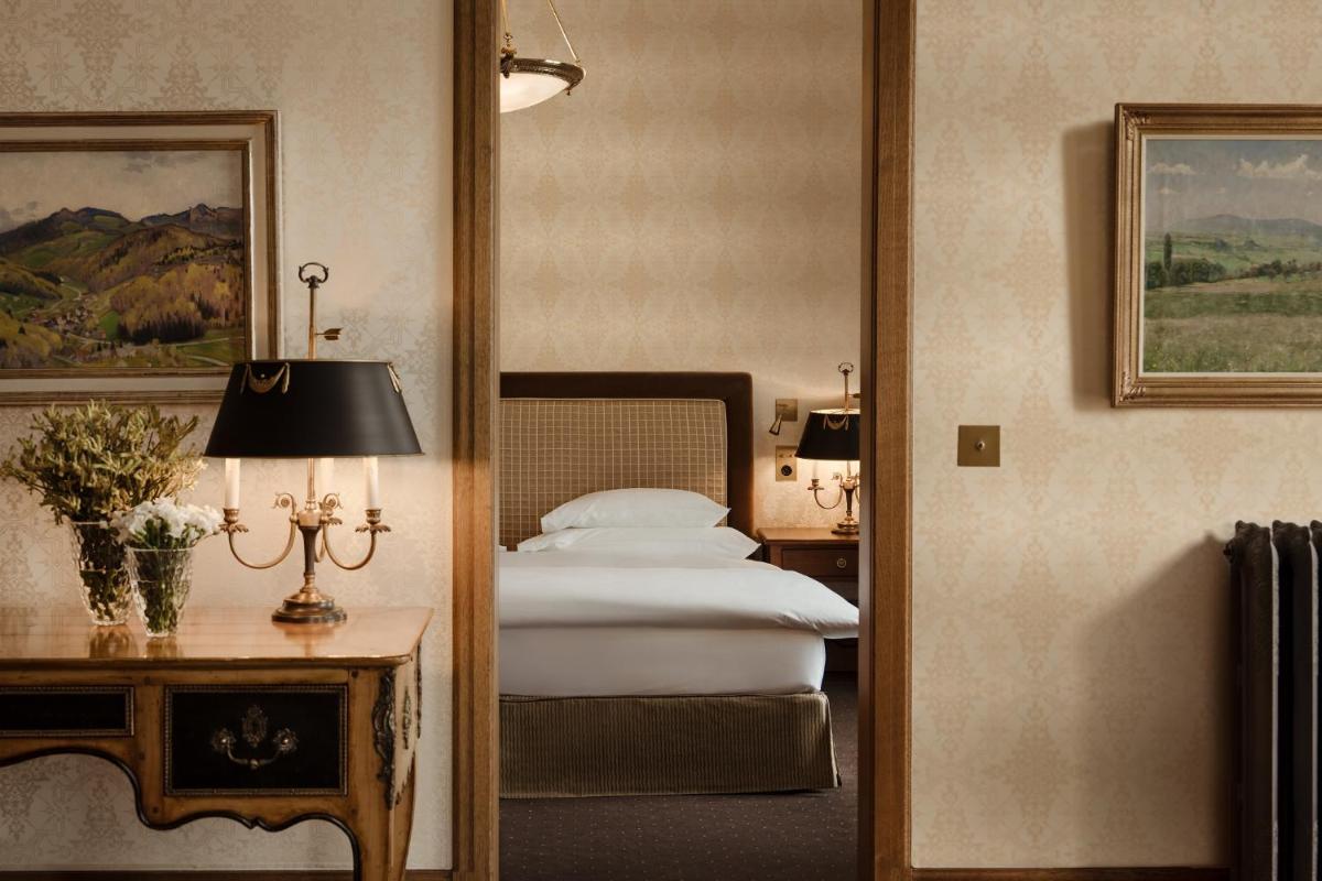 Grand Hotel LES TROIS ROIS