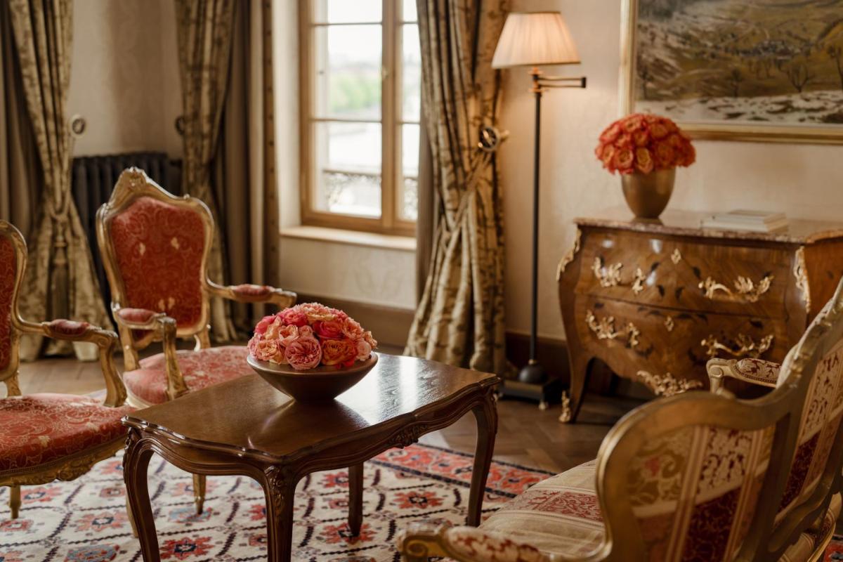 Grand Hotel LES TROIS ROIS