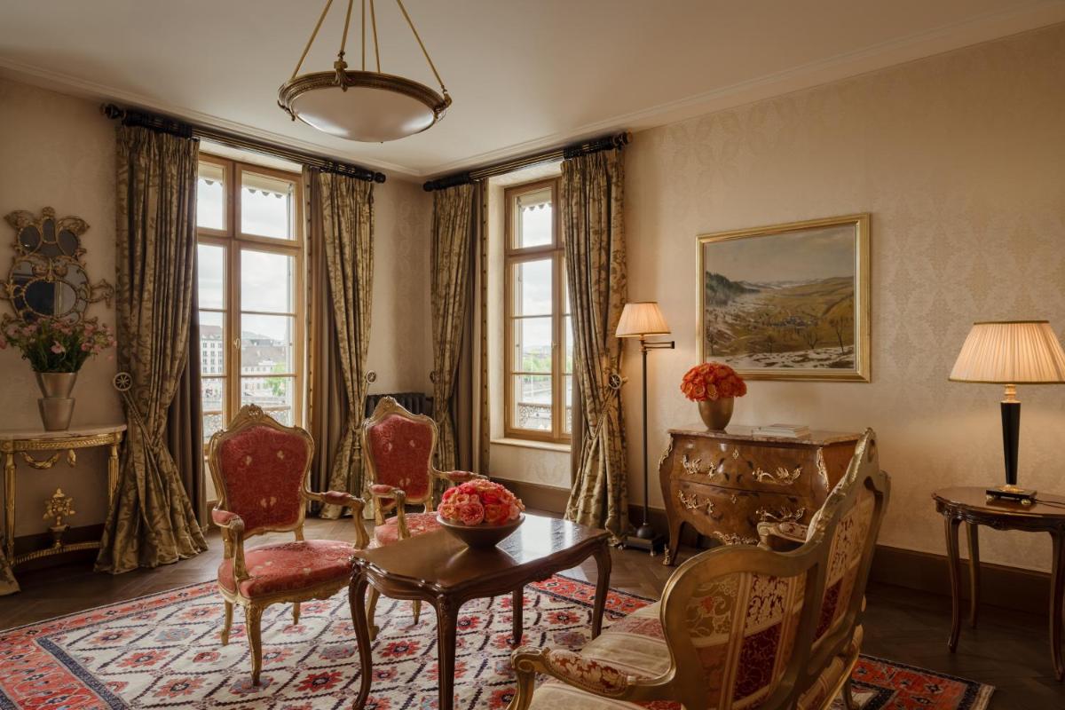 Grand Hotel LES TROIS ROIS