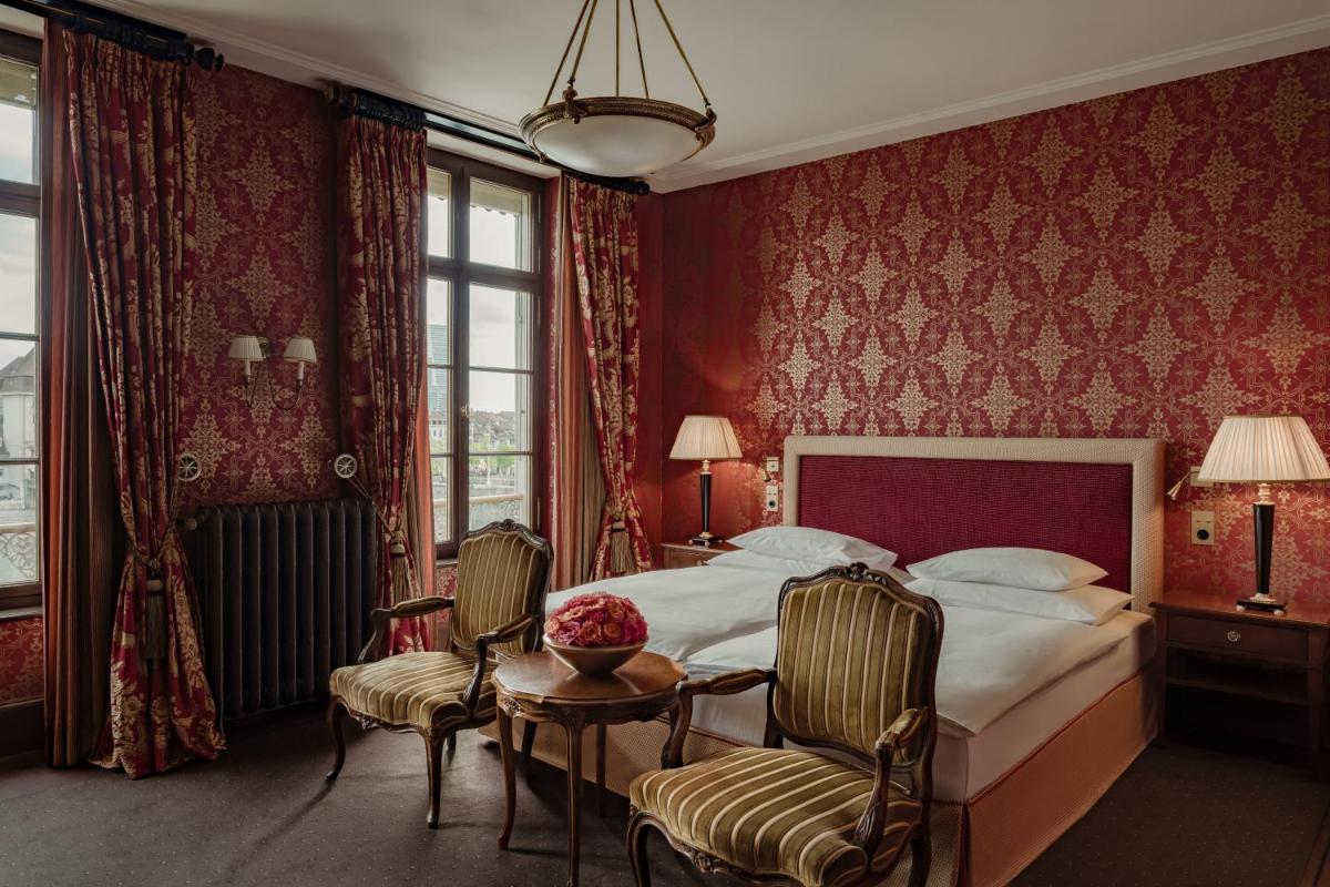 Grand Hotel LES TROIS ROIS