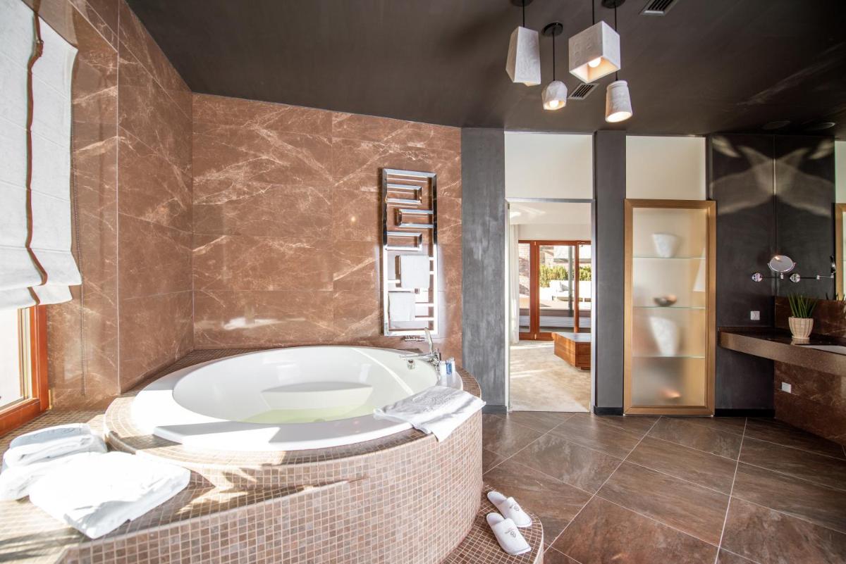 Grand Hotel Lviv Casino & Spa