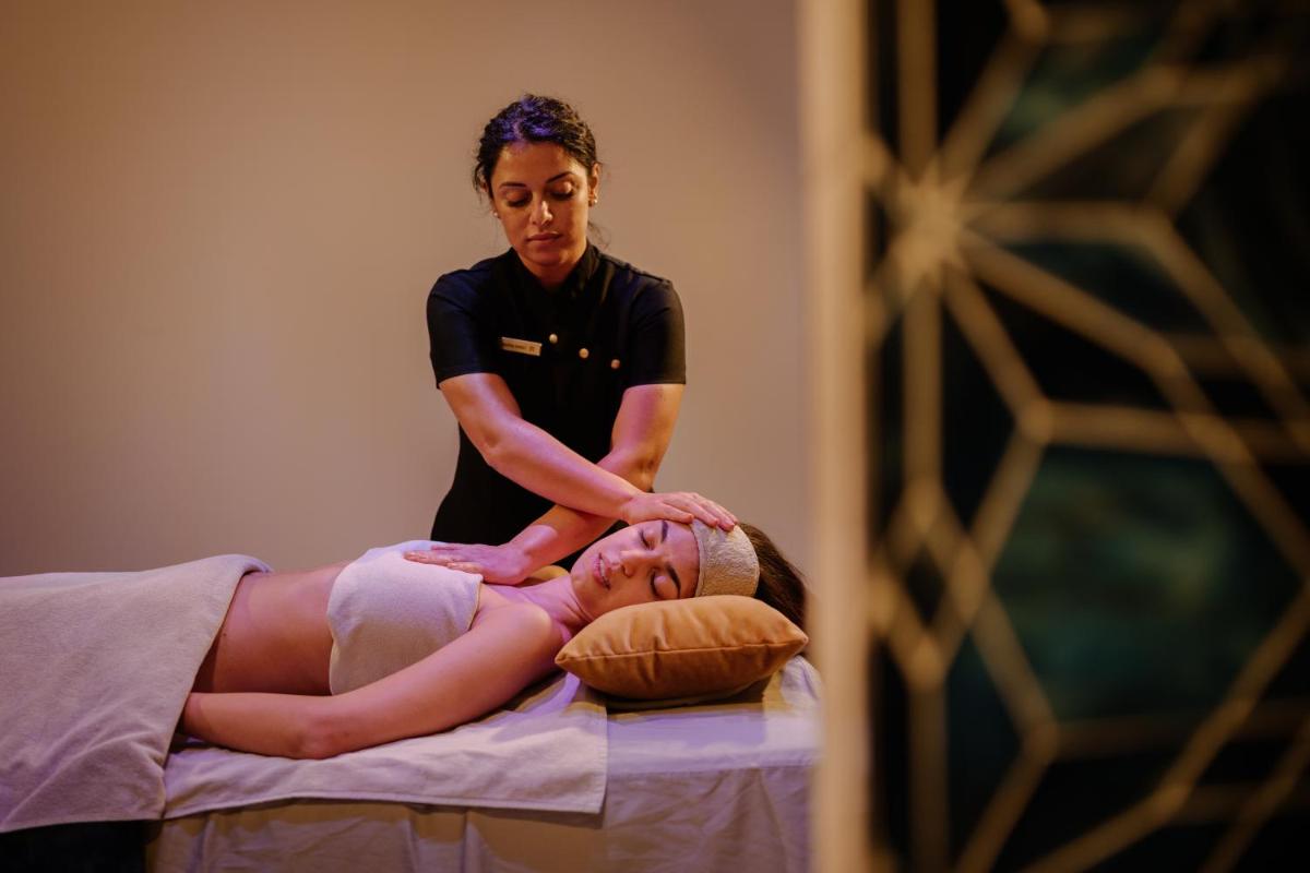 Grand Hotel Victoria concept & spa, by R Collection Hotels