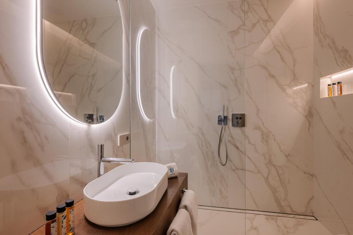 Grand Hotel Victoria concept & spa, by R Collection Hotels