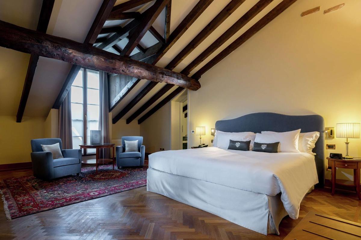 Grand Hotel Villa Torretta, Curio Collection by Hilton