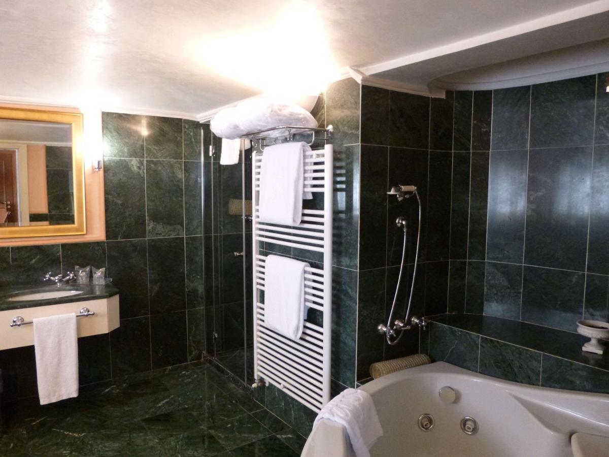 Grand Hotel Villa Torretta, Curio Collection by Hilton