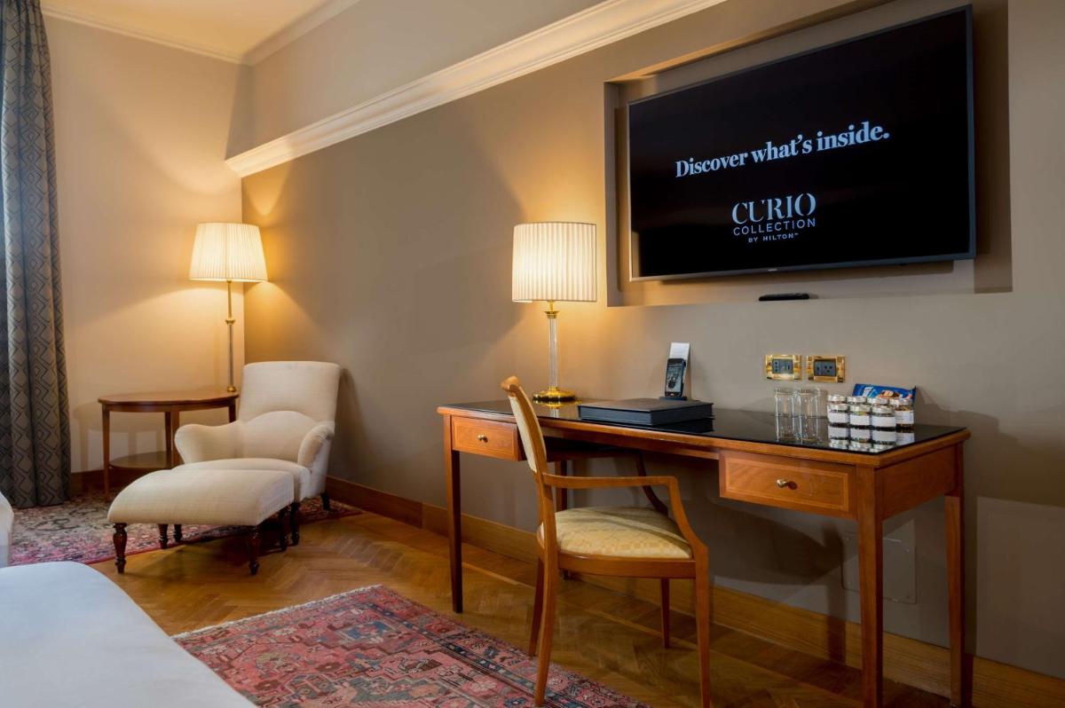 Grand Hotel Villa Torretta, Curio Collection by Hilton