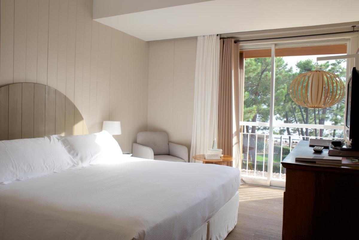 Grand Hôtel De Cala Rossa & Spa Nucca