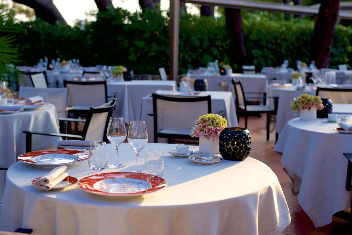 Grand Hôtel De Cala Rossa & Spa Nucca