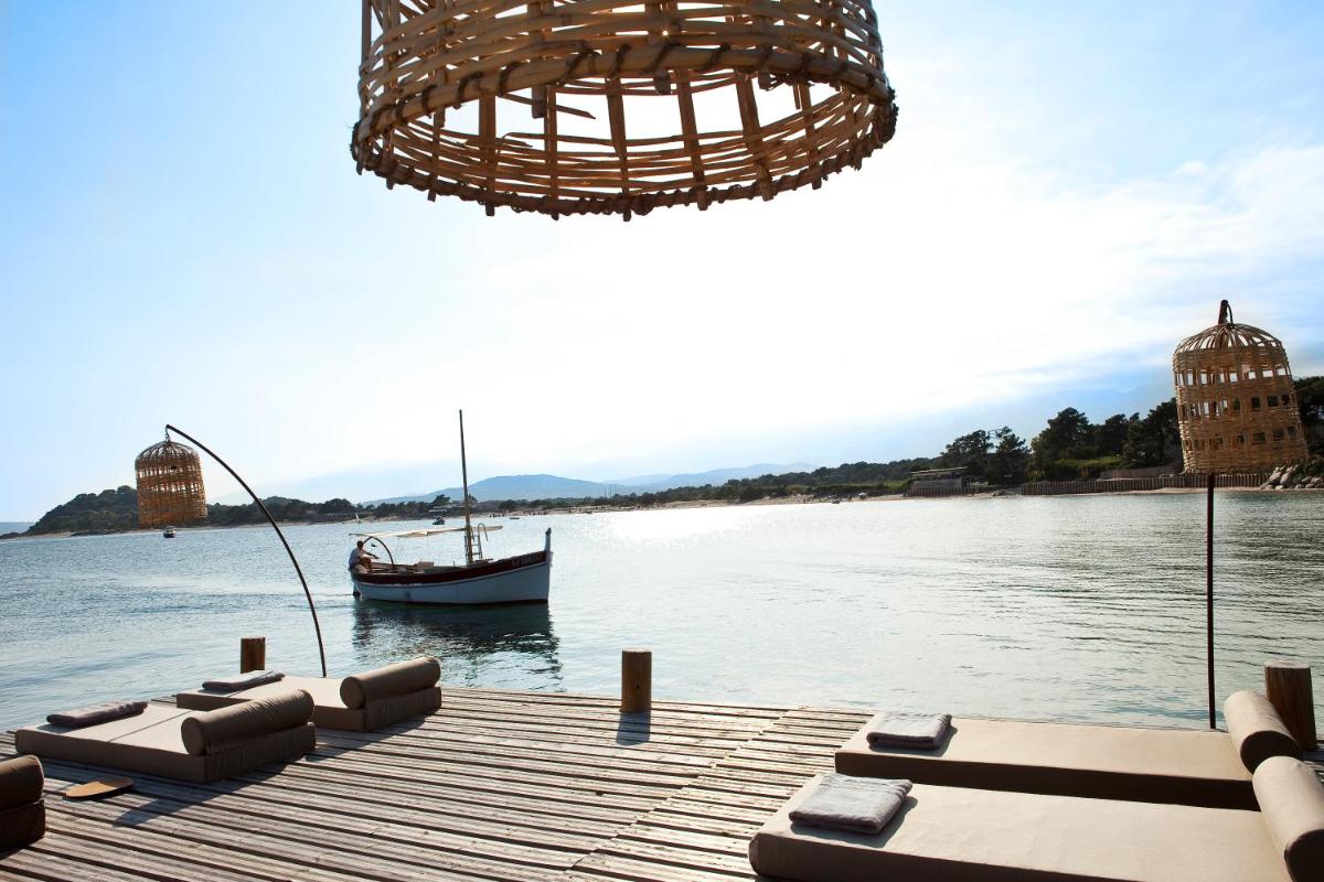 Grand Hôtel De Cala Rossa & Spa Nucca