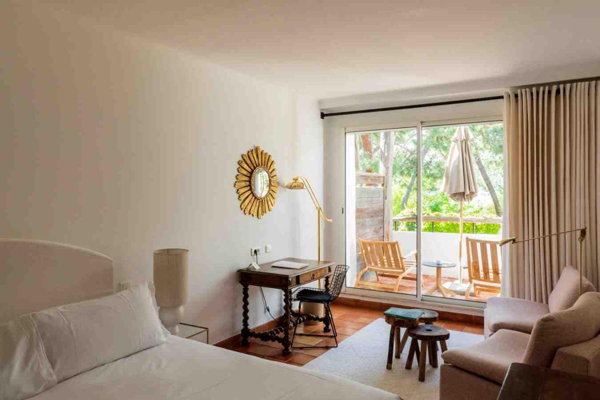 Grand Hôtel De Cala Rossa & Spa Nucca
