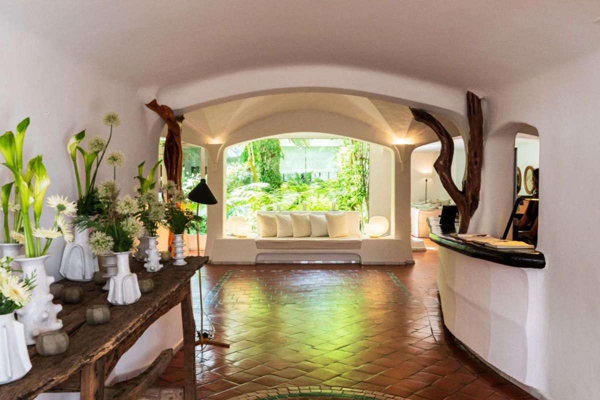Grand Hôtel De Cala Rossa & Spa Nucca